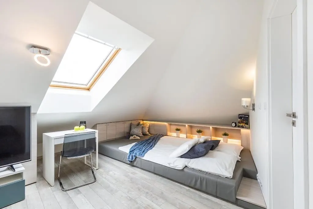 Modern & New Place Next To Wawel Castle & Vistula-1